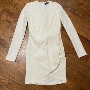 White long sleeve bodycon dress